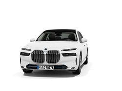 Gebraucht 2025 BMW i7 Limousine | 84.660 €
