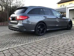 Mercedes C63 AMG