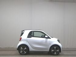 Weiß Gebraucht 2022 Smart ForTwo Electric Drive Passion Kleinwagen | 9.980 € (Superpreis)