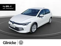 Pure white Gebraucht 2025 VW Golf VIII Style Limousine | 32.580 € (Teuer)