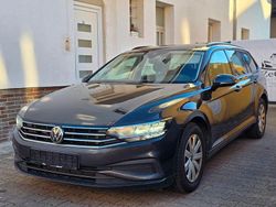 Grau Gebraucht 2021 VW Passat Business Kombi | 14.790 € (Fairer Preis)