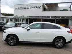 Weiß Gebraucht 2024 Mercedes GLC200 AMG SUV | 51.900 € (Fairer Preis)