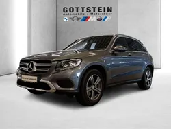 Grau Gebraucht 2015 Mercedes GLC250 Exclusive SUV | 23.490 € (Fairer Preis)