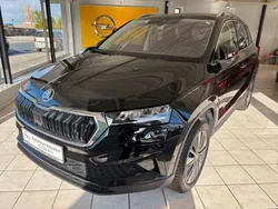 Schwarz Neu 2024 Skoda Karoq Drive SUV | 33.990 € (Guter Preis)