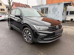 Schwarz Gebraucht 2021 VW Tiguan Active SUV | 19.500 € (Guter Preis)