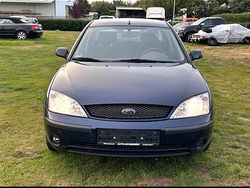 Blau Gebraucht 2000 Ford Mondeo Limousine | 1.300 € (Guter Preis)