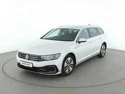 Weiß Gebraucht 2020 VW Passat GTE Kombi | 22.970 € (Guter Preis)