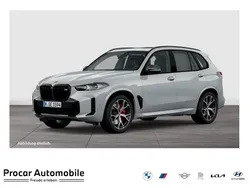Grau Gebraucht 2024 BMW X5 M Sport SUV | 88.495 € (Superpreis)