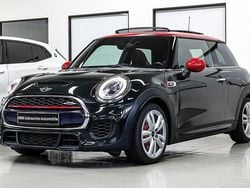 Grün Gebraucht 2015 Mini John Cooper Works Kleinwagen | 16.900 € (Teuer)