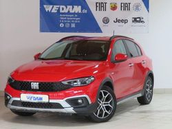 Rot Gebraucht 2024 Fiat Tipo Cross Limousine | 18.880 € (Guter Preis)