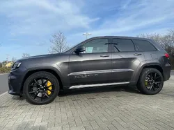 Grau Gebraucht 2018 Jeep Grand Cherokee SUV | 85.900 €