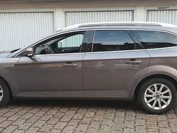 Braun Gebraucht 2011 Ford Mondeo Titanium S Limousine | 2.700 € (Superpreis)