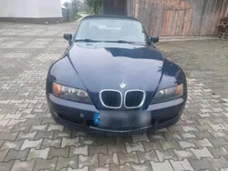 Blau Gebraucht 1998 BMW Z3 Cabrio | 5.000 €
