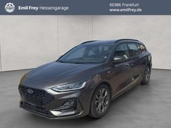 Grau Gebraucht 2024 Ford Focus Kombi | 26.450 € (Fairer Preis)
