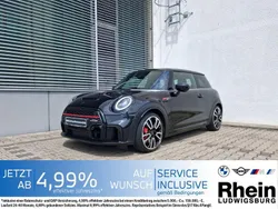 Schwarz Gebraucht 2022 Mini John Cooper Works Kleinwagen | 34.250 € (Etwas zu teuer)