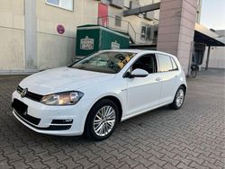 Weiß Gebraucht 2015 VW Golf VII Cup Limousine | 6.990 € (Fairer Preis)