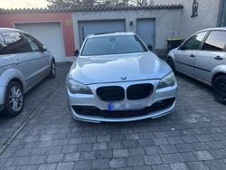 Grau Gebraucht 2012 BMW 750L Comfort Edition Limousine | 13.500 € (Guter Preis)