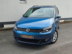 Blau Gebraucht 2011 VW Touran Van / Kleinbus | 8.900 € (Fairer Preis)
