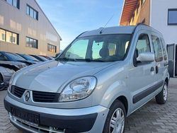 Grau Gebraucht 2007 Renault Kangoo Campus Limousine | 3.690 € (Etwas zu teuer)