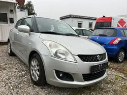 Silber Gebraucht 2012 Suzuki Swift Club Limousine | 3.800 € (Fairer Preis)