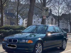 Grün Gebraucht 1999 BMW 316 Limousine | 3.799 € (Fairer Preis)