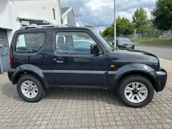 Schwarz Gebraucht 2011 Suzuki Jimny Comfort SUV | 7.960 € (Superpreis)