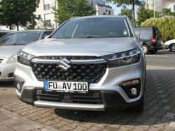 Silber Gebraucht 2024 Suzuki SX4 S-Cross Comfort SUV | 27.990 € (Teuer)