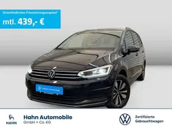 Deep black perleffekt Gebraucht 2024 VW Touran Move Van / Kleinbus | 36.930 € (Fairer Preis)