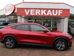 Rot Gebraucht 2023 Ford Mustang Mach-E SUV | 29.990 € (Superpreis)