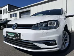 Pure white Gebraucht 2020 VW Golf VII Comfortline Kombi | 19.860 € (Guter Preis)
