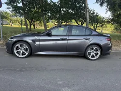 Grau Gebraucht 2018 Alfa Romeo Giulia Quadrifoglio Limousine | 45.900 € (Superpreis)