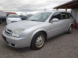 Silber Gebraucht 2004 Opel Vectra Elegance Kombi | 1.000 € (Superpreis)