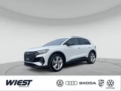 Gletscherweiß metallic Gebraucht 2024 Audi Q4 e-tron Ambiente SUV | 47.950 € (Superpreis)