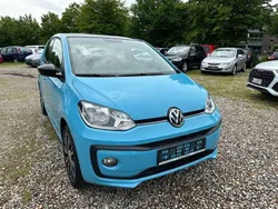 Blau Gebraucht 2017 VW up! Sound Kleinwagen | 12.950 € (Fairer Preis)