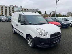 Colore esterno (weiß) Gebraucht 2014 Fiat Doblò Van / Kleinbus | 6.990 € (Etwas zu teuer)