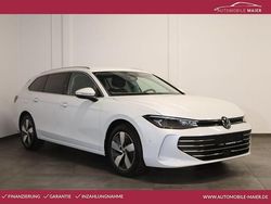Weiß Gebraucht 2025 VW Passat Limousine | 32.900 € (Guter Preis)