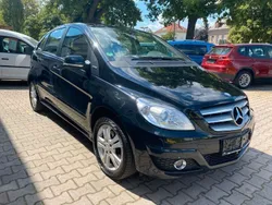 Schwarz Gebraucht 2008 Mercedes B170 Van / Kleinbus | 3.860 € (Fairer Preis)