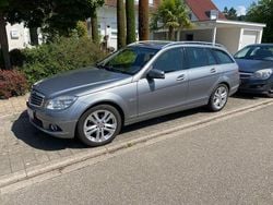 Grau Gebraucht 2009 Mercedes C180 Kombi | 2.500 €