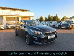 Schwarz Gebraucht 2019 Kia Ceed Vision Limousine | 16.490 € (Fairer Preis)