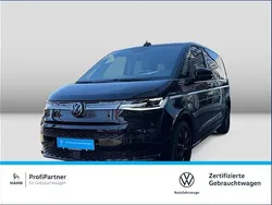 Schwarz Gebraucht 2024 VW Multivan Style Van / Kleinbus | 58.980 € (Teuer)