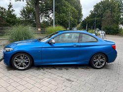 Blau Gebraucht 2018 BMW M240 M Sport Coupé | 36.500 € (Fairer Preis)