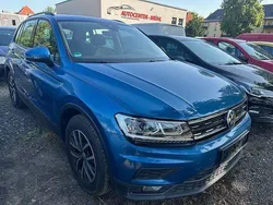 Blau Gebraucht 2018 VW Tiguan Trendline SUV | 16.500 € (Fairer Preis)