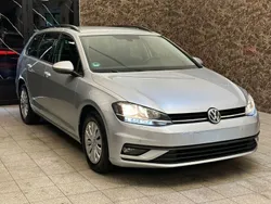 Silber Gebraucht 2020 VW Golf VII Trendline Kombi | 11.990 € (Guter Preis)
