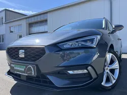 Grau Gebraucht 2022 Seat Leon FR-Line Limousine | 25.860 € (Fairer Preis)
