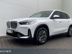 Alpinweiß uni Gebraucht 2023 BMW iX1 Performance SUV | 34.444 € (Guter Preis)