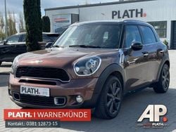 Braun Gebraucht 2013 Mini Cooper S Countryman SUV | 11.990 € (Teuer)