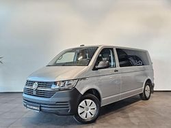 Reflexsilber (metallic) Gebraucht 2021 VW Caravelle Van / Kleinbus | 32.939 € (Guter Preis)