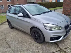 Silber Gebraucht 2017 BMW 216 Active Tourer Luxury Line Van / Kleinbus | 11.300 € (Guter Preis)