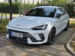Weiß Gebraucht 2024 Cupra Leon Limousine | 29.000 € (Fairer Preis)