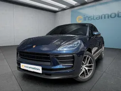 Blau Gebraucht 2022 Porsche Macan SUV | 72.549 € (Teuer)
